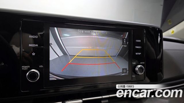 Kia Canival 2021 — photo 21