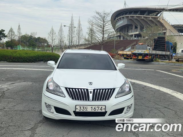 Hyundai Equus 2012 — photo 1