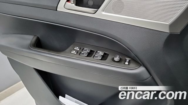 KG Mobility Rexton 2019 — photo 15
