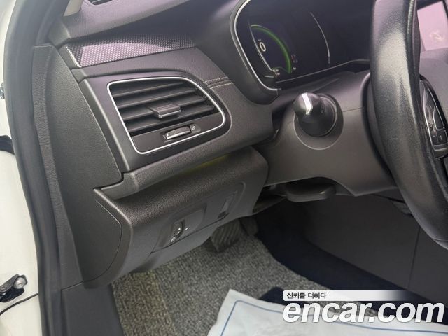 Renault Korea SM6 2016 — photo 13