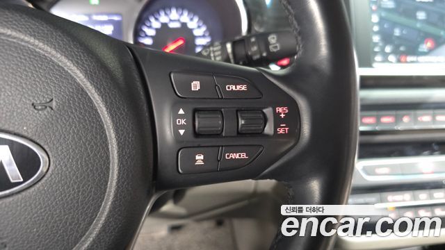 Kia Canival 2019 — photo 16