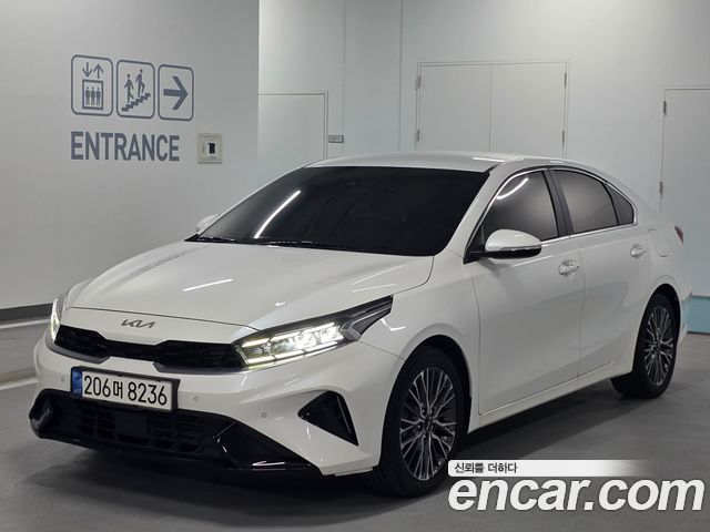 Kia K3 2022 — photo 3