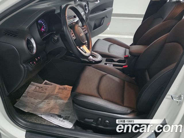Kia K3 2022 — photo 13