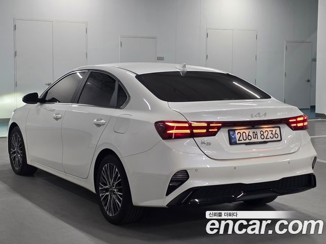 Kia K3 2022 — photo 18
