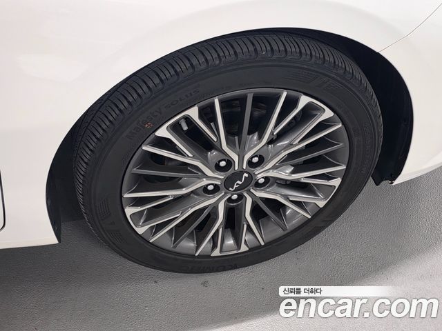 Kia K3 2022 — photo 20