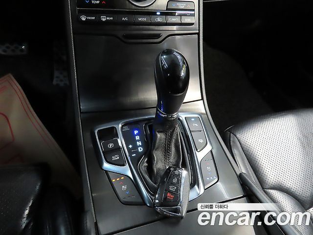 Hyundai Grandeur 2016 — photo 11