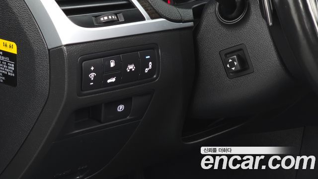 Genesis G80 2019 — photo 21