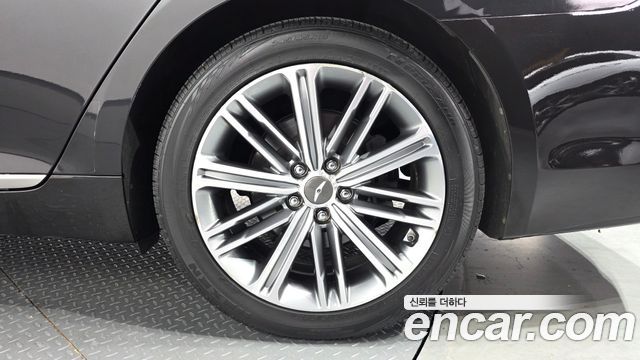 Genesis G80 2019 — photo 7
