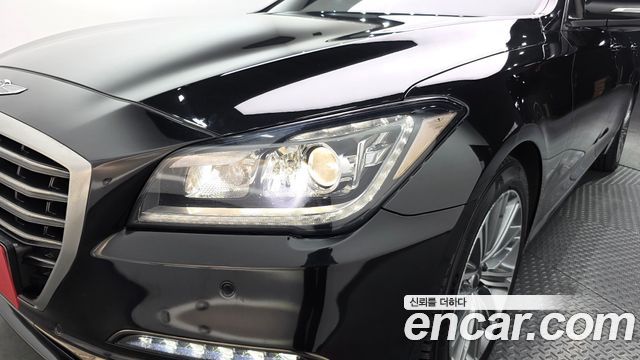 Genesis G80 2019 — photo 8