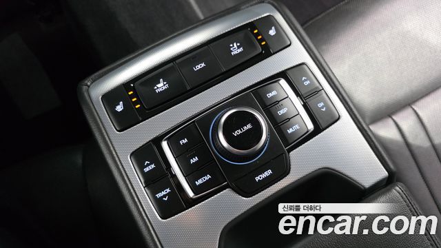 Genesis G80 2019 — photo 30