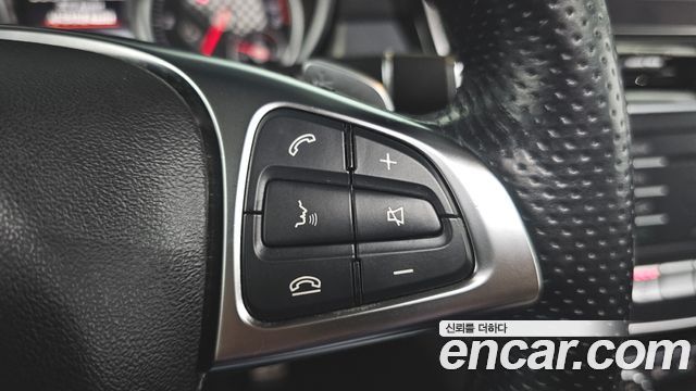 Mercedes-Benz GLE-Class 2017 — photo 16
