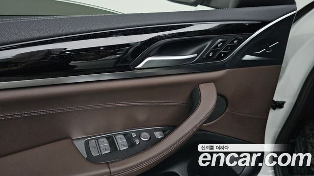 BMW X4 2022 — photo 24