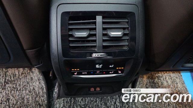 BMW X4 2022 — photo 25