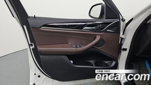 BMW X4 2022 — photo 14