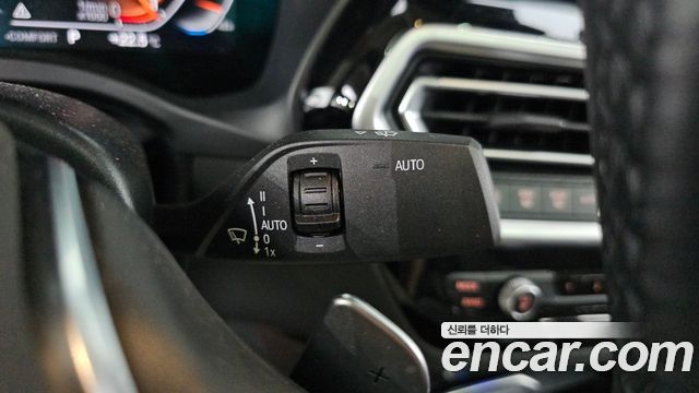 BMW X4 2022 — photo 30