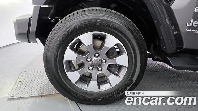 Jeep Wrangler 2021 — photo 5