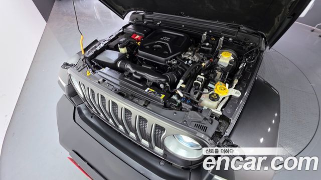 Jeep Wrangler 2021 — photo 6