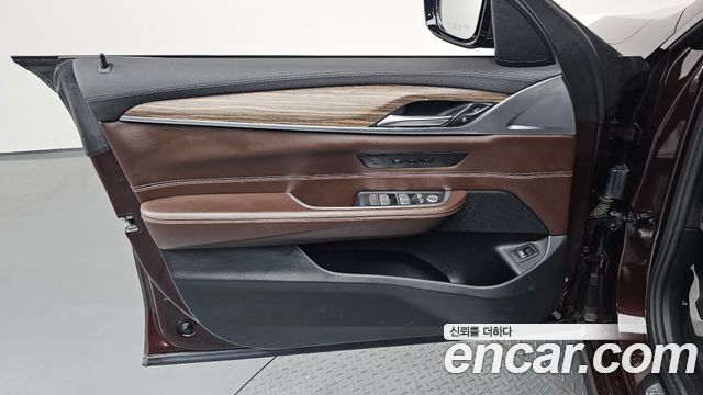 BMW Gran Turismo 2020 — photo 14