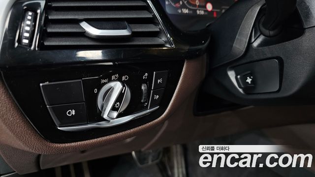 BMW Gran Turismo 2020 — photo 35