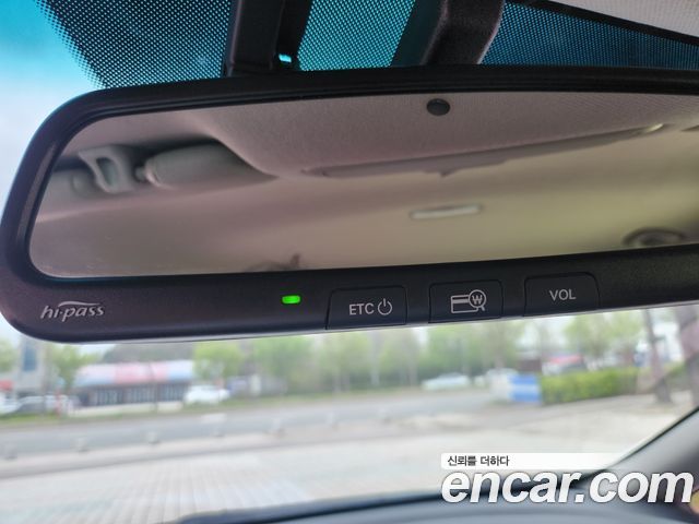 Kia K3 2015 — photo 17