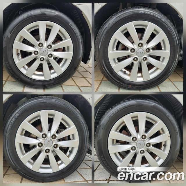 Kia K3 2015 — photo 20