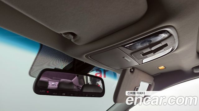 Kia K5 2019 — photo 19