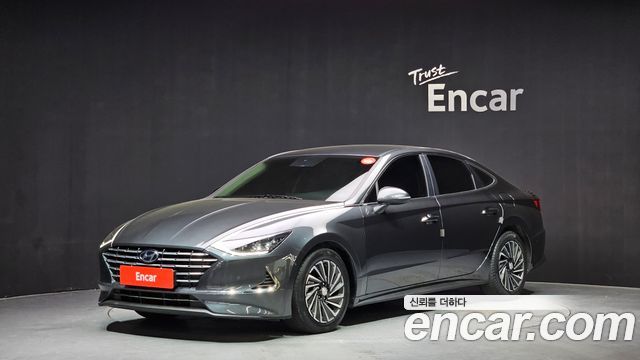 Hyundai Sonata 2022 — photo 1
