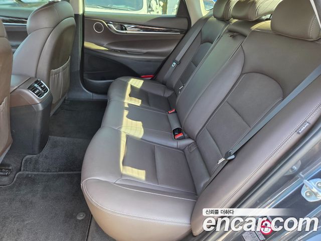 Hyundai Grandeur 2018 — photo 13