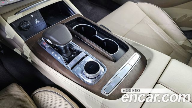 Kia K9 2019 — photo 9