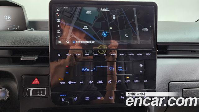 Hyundai Staria 2024 — photo 13