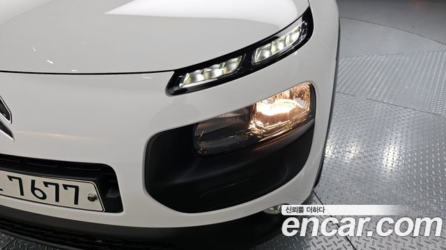 Citroën / DS C4 CACTUS 2018 — photo 8