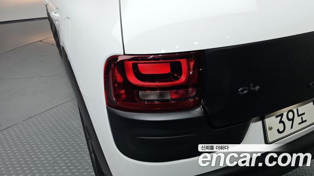 Citroën / DS C4 CACTUS 2018 — photo 9