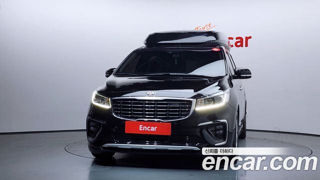 Kia Canival 2019 — photo 3