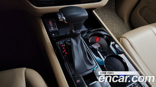 Kia Canival 2019 — photo 12