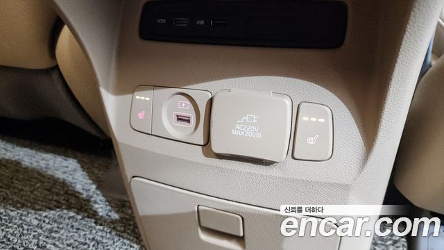 Kia Canival 2019 — photo 23