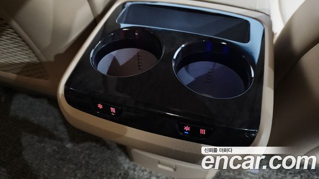 Kia Canival 2019 — photo 31