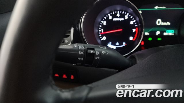 Kia Canival 2019 — photo 34