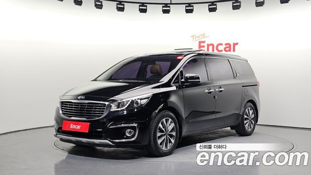 Kia Canival 2015 — photo 1