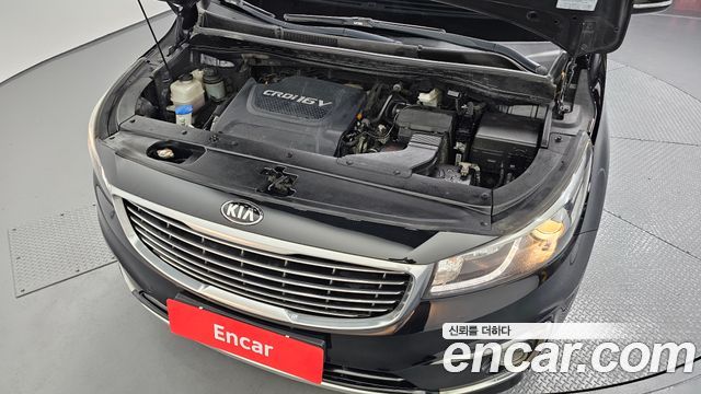 Kia Canival 2015 — photo 6