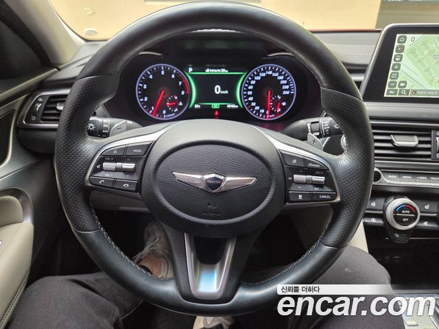 Genesis G70 2019 — photo 9