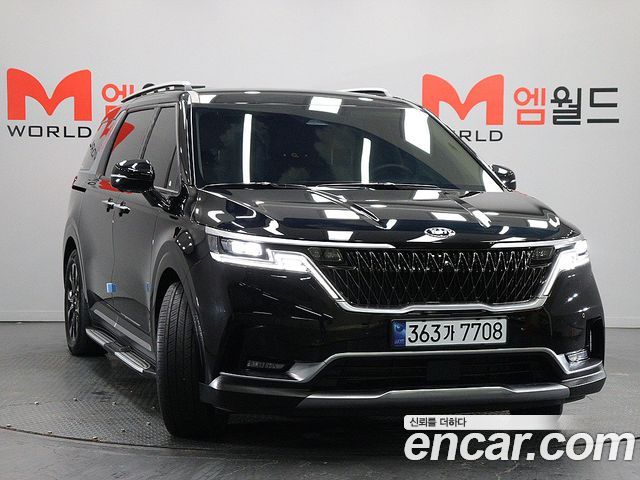 Kia Canival 2021 — photo 2