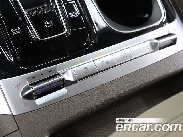 Kia Canival 2021 — photo 10