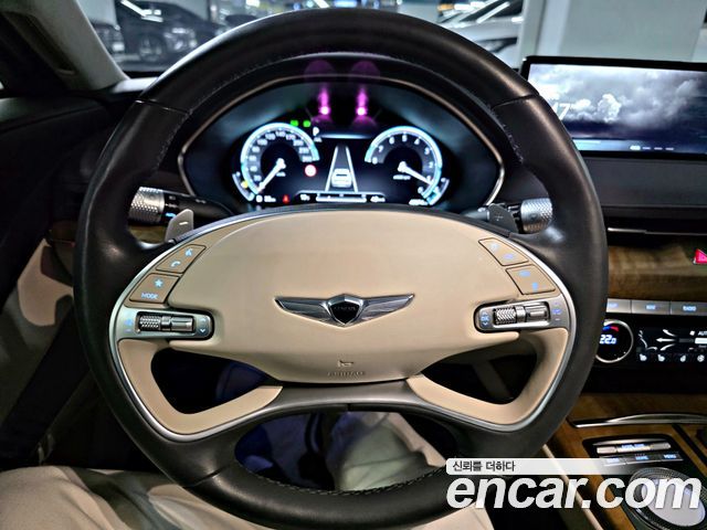 Genesis G80 2022 — photo 14