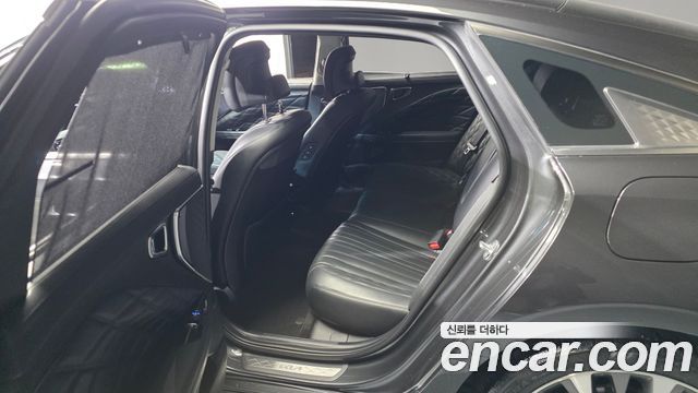 Kia K8 2022 — photo 11