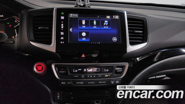 Honda Pilot 2016 — photo 13