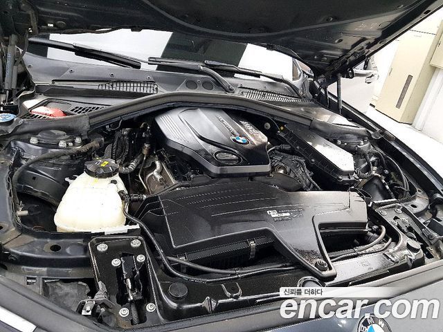 BMW 1-Series 2019 — photo 6