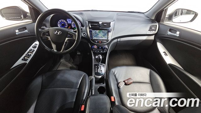 Hyundai Accent 2015 — photo 7
