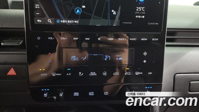 Hyundai Staria 2023 — photo 21
