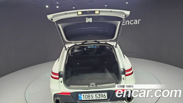 Genesis GV70 2021 — photo 19