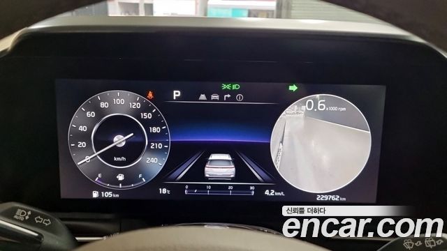 Kia Canival 2021 — photo 8